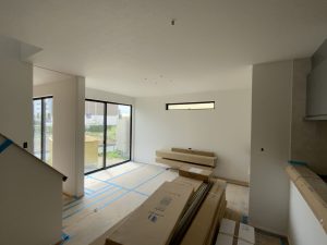 東区薬新町W様邸　クロス工事
